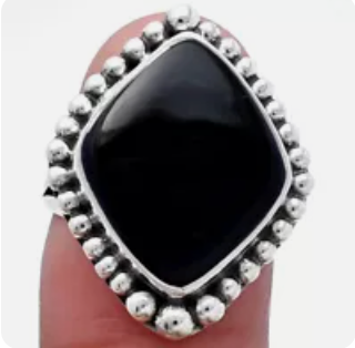 Black Onyx Ring sz 7